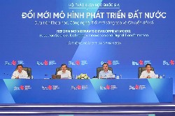 Hội thảo khoa học quốc gia “Đổi mới mô hình phát triển đất nước dựa trên khoa học, công nghệ, đổi mới sáng tạo và chuyển đổi số”